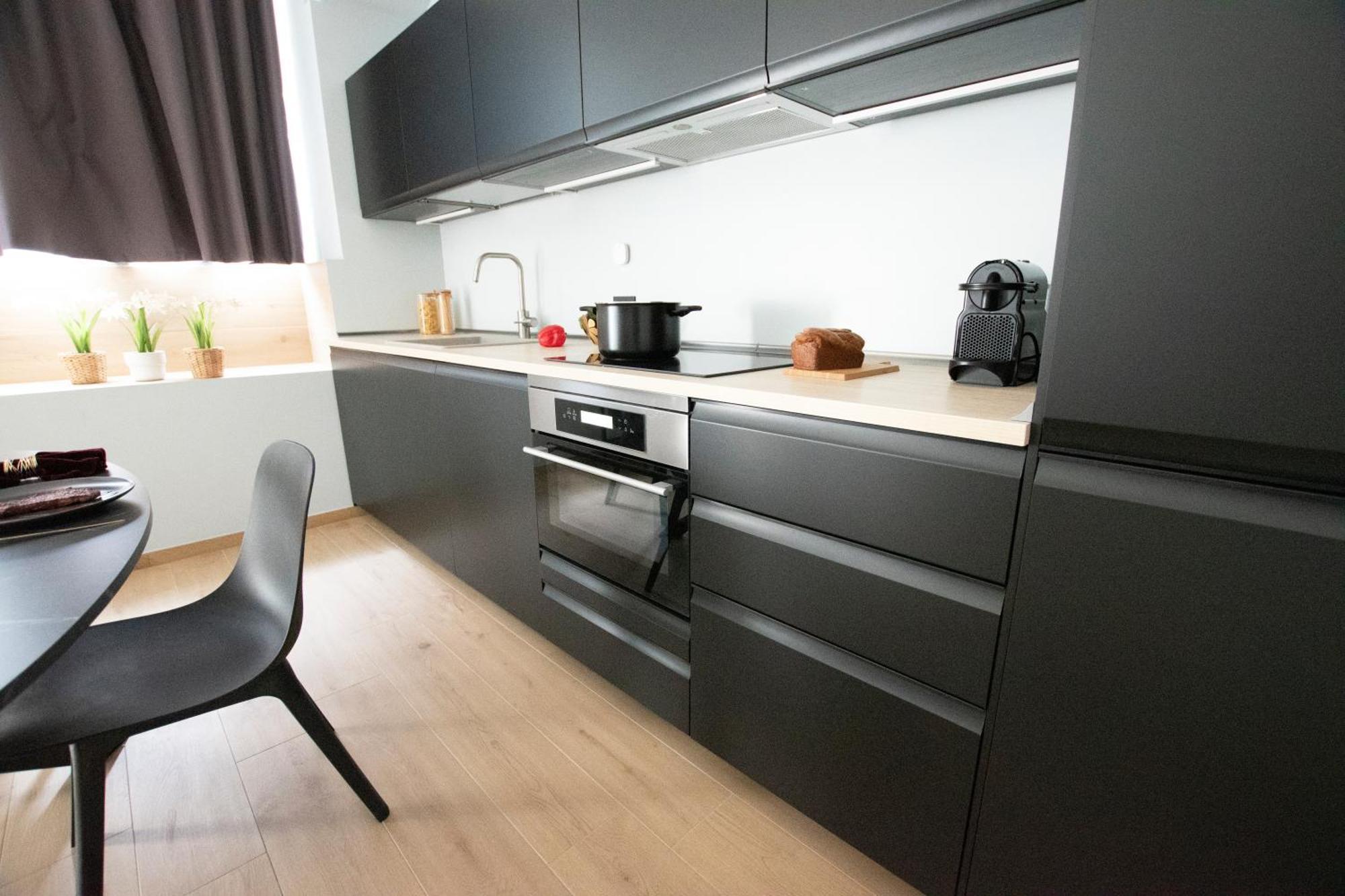 Ihost Luxury -private Parking- Plana 3 Apartment Mailand