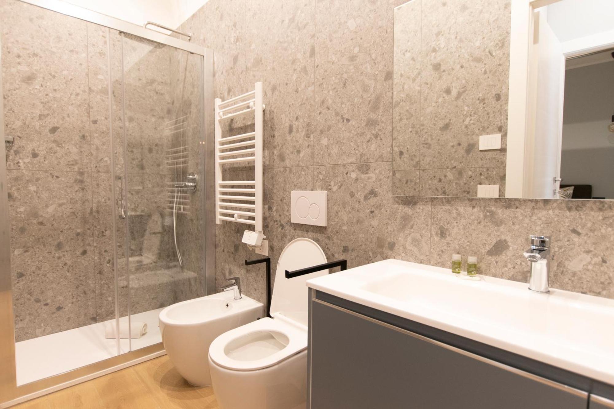 Apartment Ihost Luxury -private Parking- Plana 3 Mailand